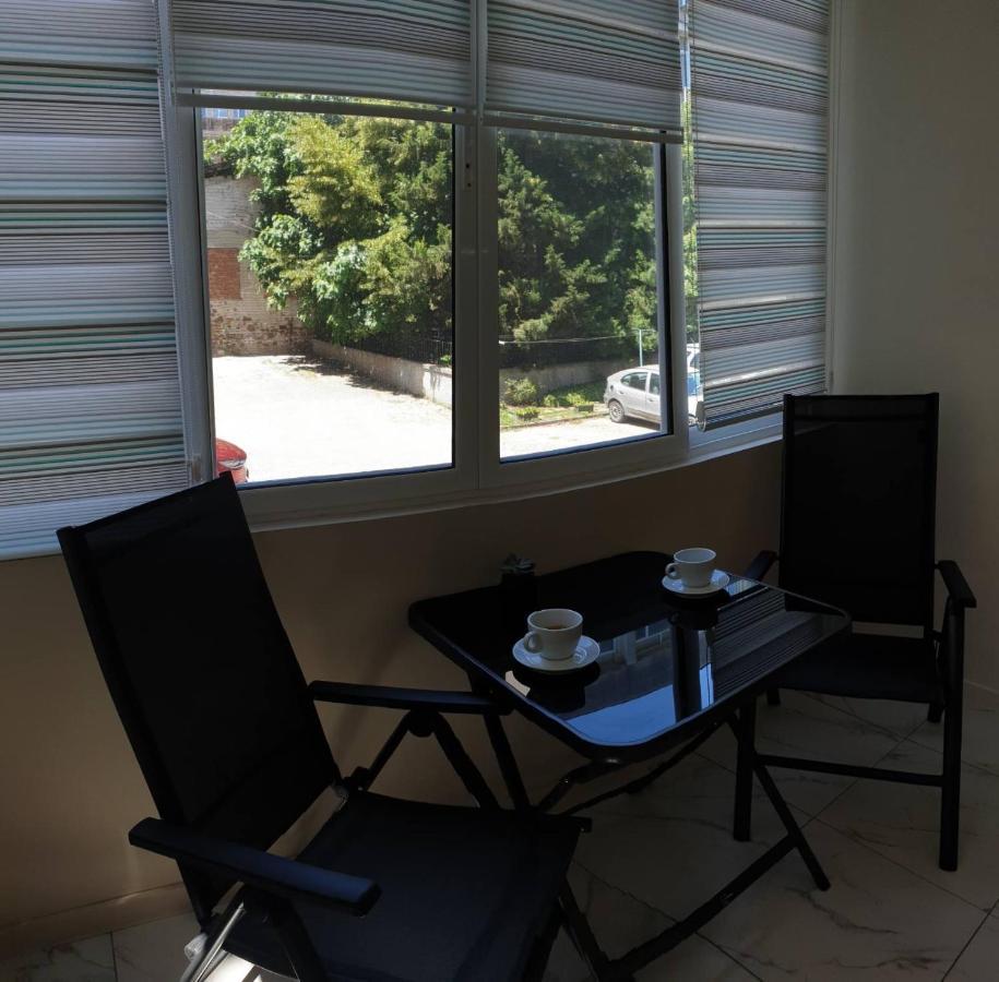 Apartment The Room بورغاس المظهر الخارجي الصورة