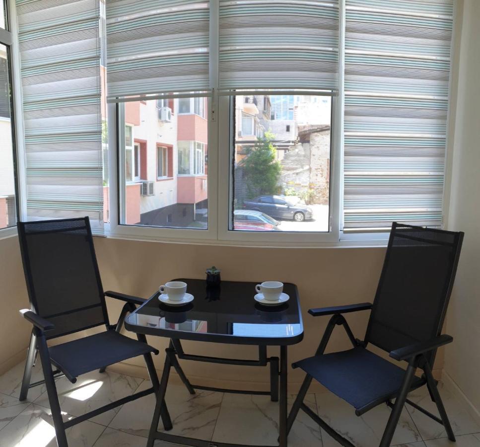Apartment The Room بورغاس المظهر الخارجي الصورة