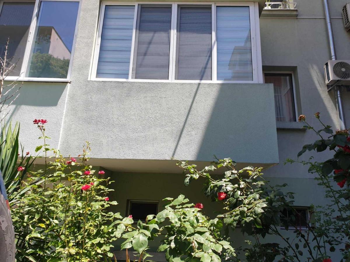 Apartment The Room بورغاس المظهر الخارجي الصورة
